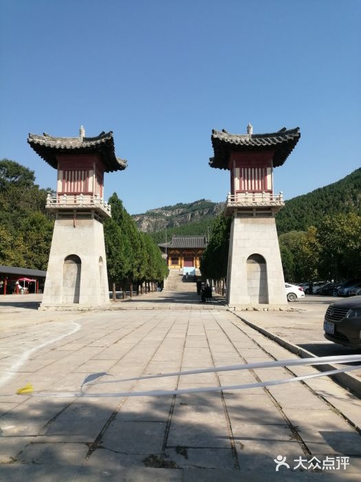 四门塔风景区图片