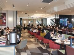 -港丽餐厅(高德置地店)