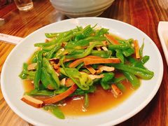 马兰头炒香干-双塔老饭店