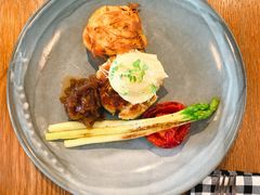-ROAST coffee & eatery