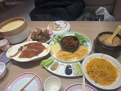 -满园烤鸭·春饼(太原街万达店)