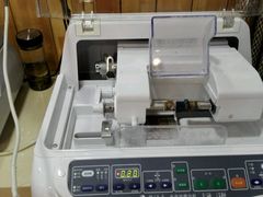 -MiRi眼镜连锁·蔡司·尼康控优点合作店(莘庄店)