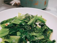 -江城小馆陕南妈妈菜·全球旅行餐厅(钟楼店)