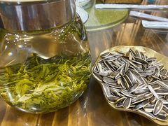 瓜子茶水-临江宴餐厅·桐庐菜(富春江店)