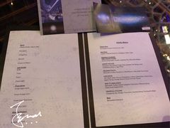 -OZONE 顶楼酒吧(香港丽思卡尔顿酒店)
