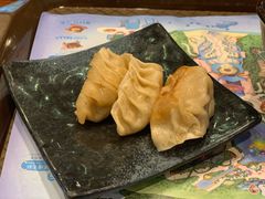 -横琴湾畔餐厅(长隆海洋王国白鲸剧场店)