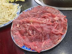 -乳仔牛牦牛汤锅 烤羊排(松潘古城店)