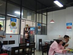 大堂-亮亮蒸虾(石牌岭店)