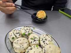 -老上海食惠裡小籠包生煎包