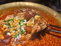 -张翻越·川渝冒菜·武汉黑鸭煲(城北万象城店)