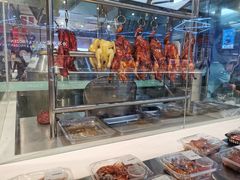 面包甜点陈列柜-盒马鲜生(红莲店)