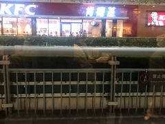 -星巴克(北京西站5号候车室)
