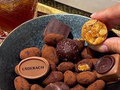 -Laderach 莱德拉(上海环贸iapm店)