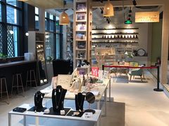 -光海书局(南京东路第一百货店)