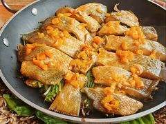 贡椒生焗黄花鱼-正元希尔顿逸林酒店-御玺中餐厅