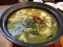 -周鱼小馆石锅酸菜鱼(活力汇店)