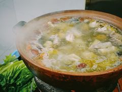 连州果园鸡-威邵鸡煲(西华路总店)
