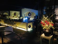 -穹六人间 people 6(岳阳路店)