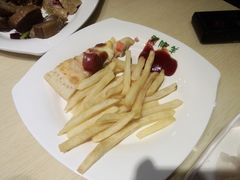 -蒙肥羊·酸汤潮牛·鲜牛肉火锅烤肉自助(岗顶店)