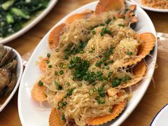 蒜蓉粉丝蒸扇贝-明记海鲜大排档(巽寮湾店)