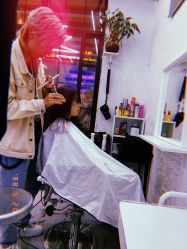 -SALON V