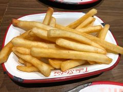 魔法脆薯-Tubestation站点比萨(高新万达ONE店)