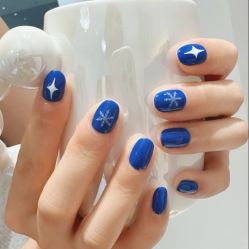 -Lucky girl建构养甲·中式翘睫专业店