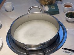-粤顺渔坊·中山脆肉鲩火锅(清湖店)