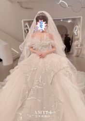 -艾米丽婚纱礼服