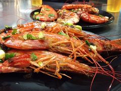 -六合夜市