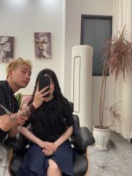 -V8潮牌·接发烫染连锁