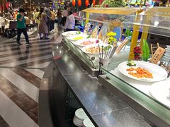 -四海一家自助餐(益田假日广场店)