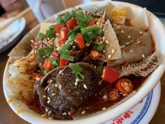 -炉小二铜锅牛蛙•川湘菜(三里屯店)