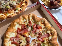 -必胜客(龙吴宅急送店)