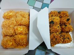 招牌肉松贝贝-鲍师傅糕点(江苏路店)