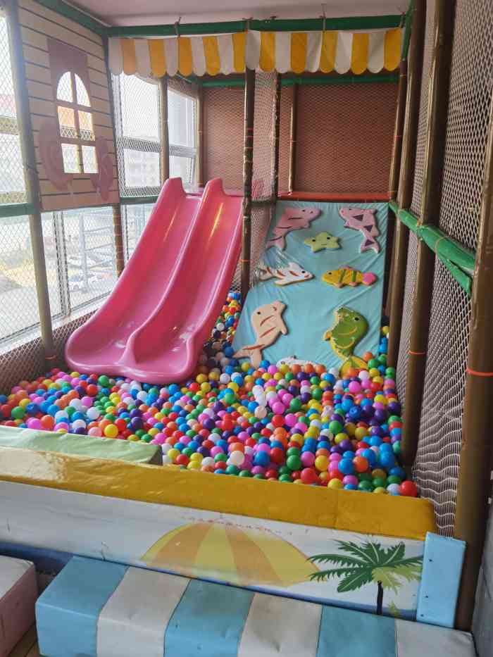 易德温泉-"半夜临时想泡个汤,搜了下附近找到了这家店.