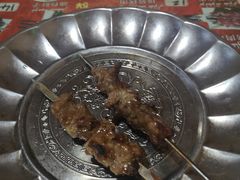 -烤肉小伙烤肉店
