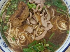 -镇南锅盖面馆(解放路店)