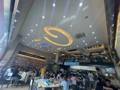 -覃记海鲜美食餐厅