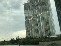 -东荟城名店仓
