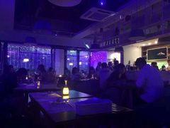-樱花里音乐餐吧·牛扒椰子鸡(东圃店)