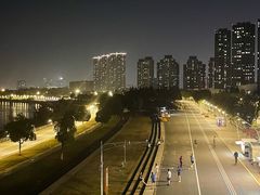 -南京眼步行桥