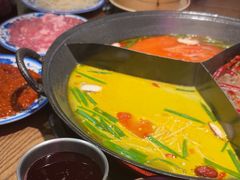 -巴卤社老火锅(财富店)