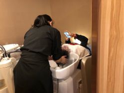 -丝域养发馆
