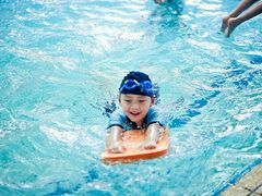 游泳培训班-零距离国际健身游泳中心(九龙湖店)