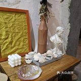 旧小区中的咖啡店