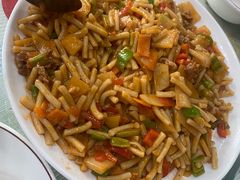 丁丁炒面-百盛新疆特色餐厅