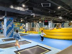 点击看大图 -反弹蹦床公园·亲子乐园·团建·派对(青岛融创茂店)