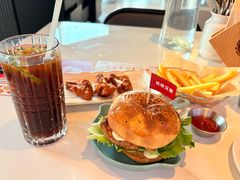 -必胜客(桐乡吾悦广场店)