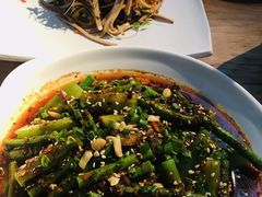 -渝半城经典川粤菜(重庆天地店)